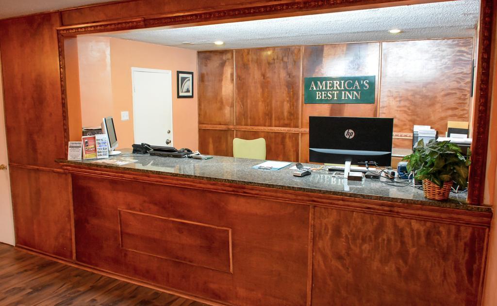 America'S Best Inn Montgomery Esterno foto