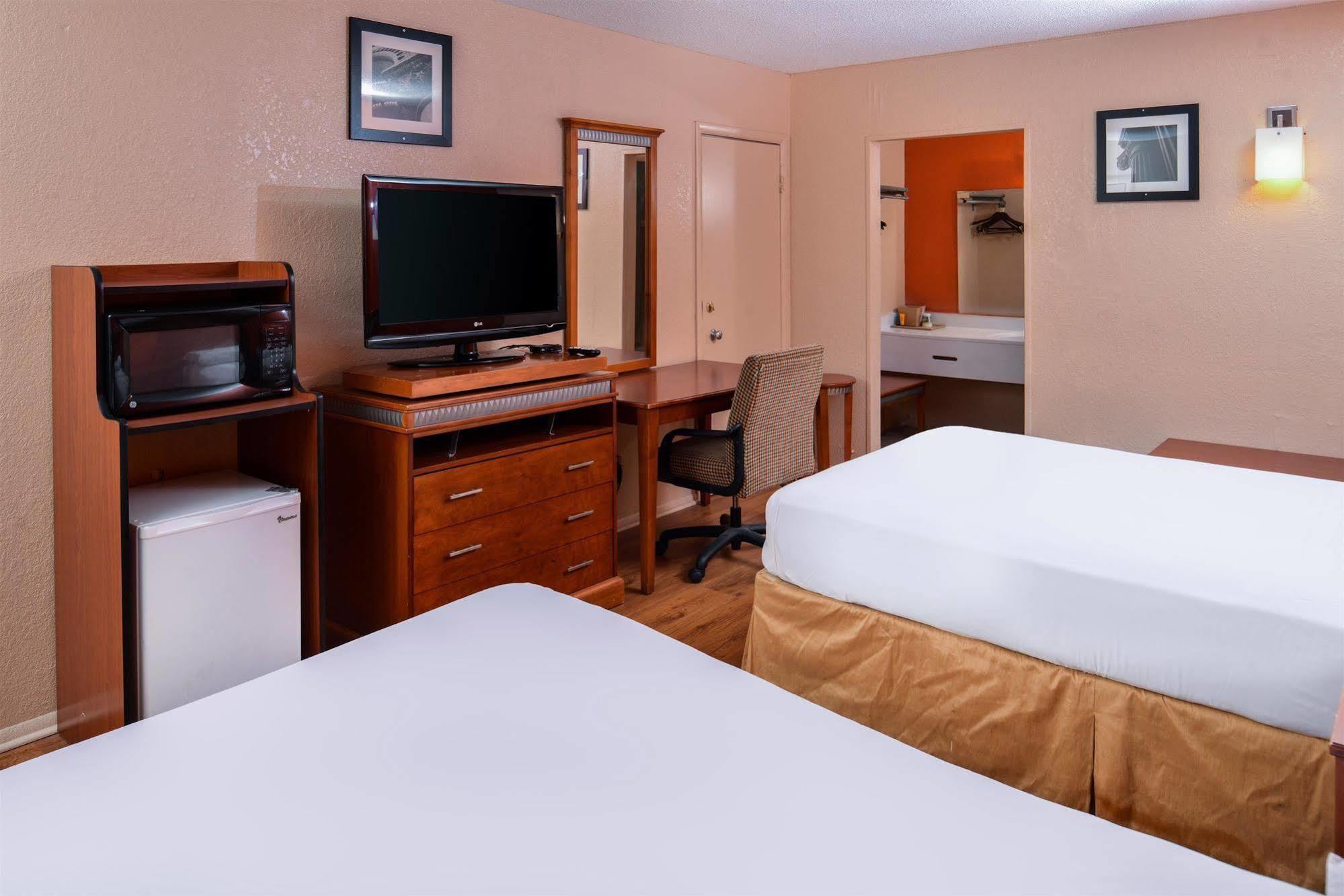 America'S Best Inn Montgomery Esterno foto