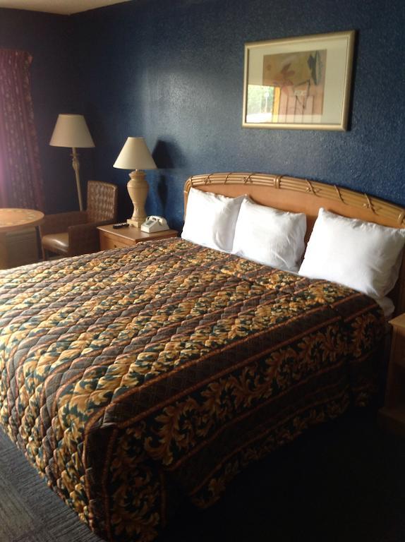 America'S Best Inn Montgomery Esterno foto