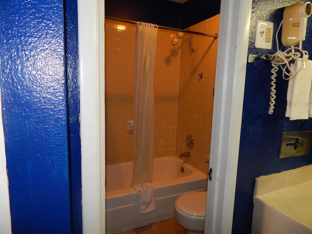 America'S Best Inn Montgomery Esterno foto
